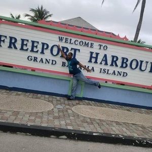 Meet your Posher, Terrence